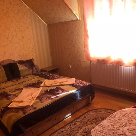 Holiday Bed & Breakfast Tisakerestur Eksteriør bilde