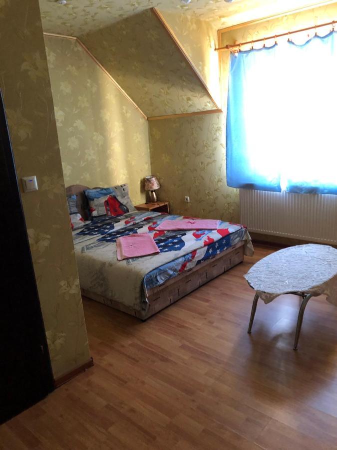 Holiday Bed & Breakfast Tisakerestur Eksteriør bilde